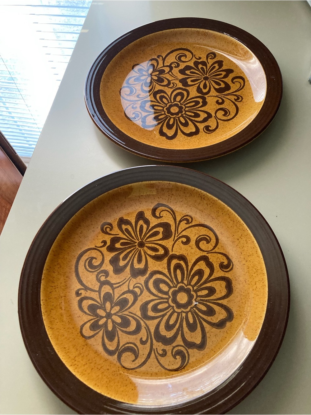 Homer Laughlin Retro Floral Dinner Plates in Mustard Yellow and Brown Set of 2